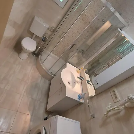 דירה Ante סלינה